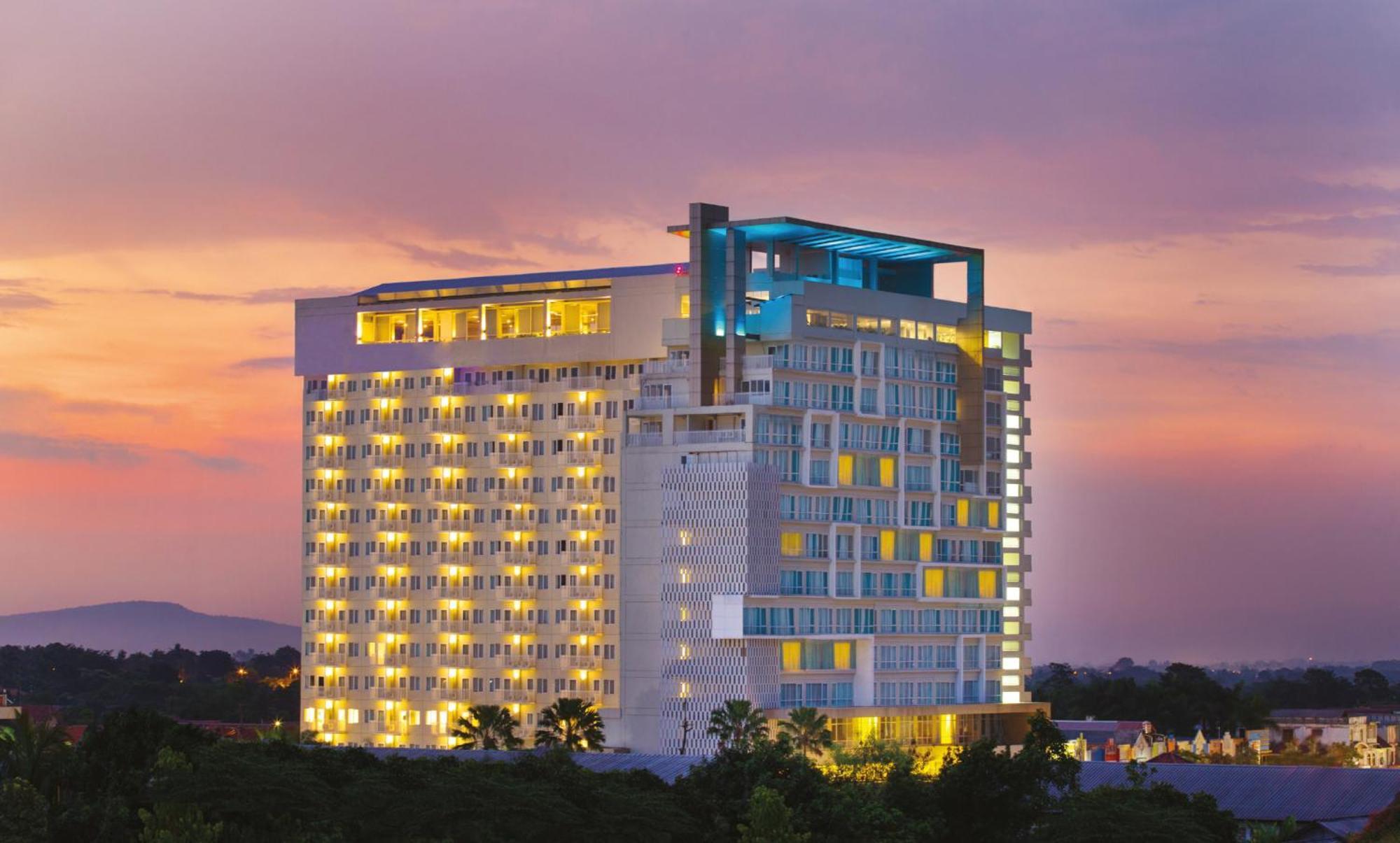 Swiss-Belcourt Bogor Hotel Eksteriør billede