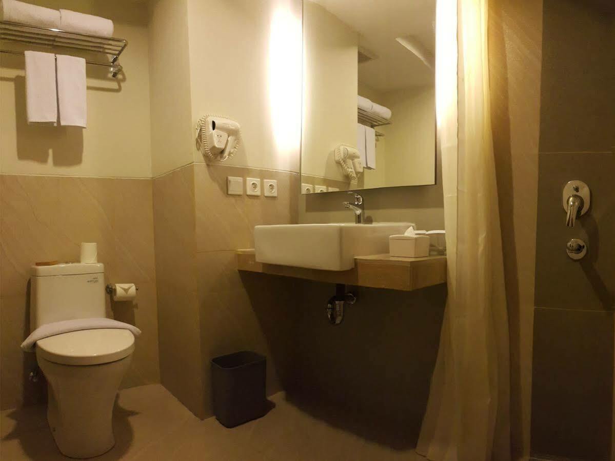 Swiss-Belcourt Bogor Hotel Eksteriør billede